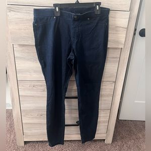 Hue size large denim-like leggings